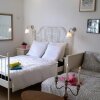 Отель Qstay Bed & Breakfast, фото 9