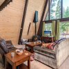Отель Spacious Wooded Tahoe Cabin by RedAwning, фото 11