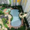 Отель Pool View 2BR Apartment @ Springlake Summarecon, фото 11