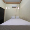Отель OYO 92100 Kost Biru, фото 10