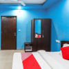 Отель OYO 62748 Hotel Zeenat, фото 10