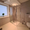 Отель Beautiful, Spacious And Modern, 2-bedroom, Near Center, Free Parking, фото 8