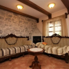 Отель Antique 3 BR House next to Admiral, фото 5