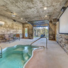 Отель Poolin Around, 1 Bedroom, Private Heated Indoor Pool, Hot Tub, Sleeps 4, фото 13