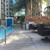 Отель Fully Furnished Suites Staple Center в Лос-Анджелесе