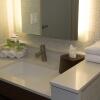 Отель Holiday Inn Express Salt Lake City Downtown, an IHG Hotel, фото 8