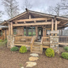 Отель Cozy Glenville Cabin w/ Porch, Hike to Waterfalls!, фото 1