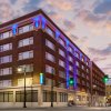 Отель Holiday Inn Express Kansas City Downtown, an IHG Hotel в Канзас-Сити