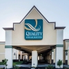 Отель Comfort Suites Bethlehem Near Lehigh University and LVI Airport, фото 1