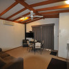 Отель Dylene Caravan Park - 2 Br Family Cabin With Air, фото 14