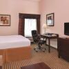 Отель La Quinta Inn & Suites by Wyndham Woodward, фото 4