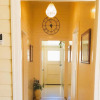 Отель Oakwood House - Entire 4 bedroom house with Foxtel & WiFi, фото 2