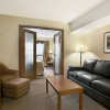 Отель Super 8 by Wyndham High Level AB, фото 4