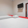 Отель (not use) RedDoorz Plus Near Magister Universitas Tanjungpura, фото 17