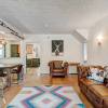 Отель Banff Mtn Home - Real Rockies Experience, фото 19