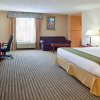 Отель Holiday Inn Express Hotel & Suites CIRCLEVILLE, фото 3