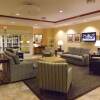 Отель Candlewood Suites Fredericksburg, An Ihg Hotel, фото 2