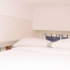 Отель Stunning And Comfy Studio Apartment Transpark Juanda, фото 18