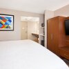 Отель Holiday Inn Express Fairfax - Arlington Boulevard, an IHG Hotel, фото 29