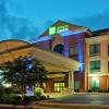 Отель Holiday Inn Express & Suites Olive Branch, an IHG Hotel, фото 1
