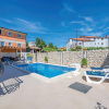 Отель Nice Home in Rovinjsko Selo With Wifi and 4 Bedrooms, фото 17
