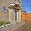 Отель Austin Family Townhome with Yard by RedAwning, фото 1