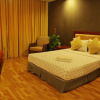 Отель Mayres Hotel Kota Tinggi, фото 4