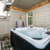 Отель Villa Manzanita by Avantstay Hot Tub, 1 Block to Beach/town, Chef's Kitchen, фото 26