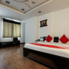 Отель OYO 986 Hotel Akhand Homes, фото 5
