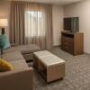 Отель Staybridge Suites Hillsboro North, an IHG Hotel, фото 2