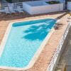 Отель Pool, Wifi, big terrace, Bbq, air con 1200m from the Marginal of Cabanas, фото 12
