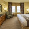 Отель DoubleTree Suites by Hilton Htl & Conf Cntr Downers Grove, фото 7