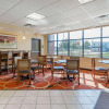 Отель Econo Lodge Inn & Suites Fairgrounds, фото 8