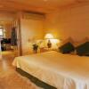 Отель Treasure Beach by Elegant Hotels - All-Inclusive, Adults-Only в Пэйнс-Бэй