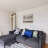 Отель Spacious Home by Lee Valley Rafting Waltham Cross, фото 5