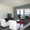 Отель Mollymook Luxury Beachfront Apartment 3, фото 16