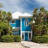 Отель Sea 2 Infinity by Grand Cayman Villas & Condos в Ист-Энде