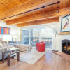 Отель Riverside Dream! Quiet Spot W Deck, 5 Min Walk To Gondola & Main St. 2 Bedroom Condo by RedAwning, фото 2