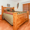 Отель Knotty Pine Big Bear Lake Retreat-1899 by Big Bear Vacations, фото 2
