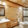 Отель Splash Of Gatlinburg 6 Bedroom Cabin by RedAwning, фото 11
