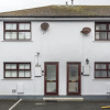 Отель Harry's - 2 Bedroom Holiday Home - Tenby, фото 15