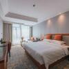 Отель Zhen He Hotel - Ningbo в Нинбо