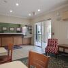 Отель Country Inn & Suites  Fairview Heights IL, фото 12