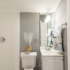 Отель Cute Cozy Bungalow Down Town Jacuzzi, фото 8