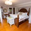 Отель The Burrus House Inn Waterfront Suites, фото 5