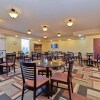 Отель Quality Inn & Suites, фото 9