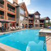 Отель Luxury 2 Bedroom Ski in, Ski out Condo in Breckenridge with Shared Pool, Hot Tub, Arcade, and Bar, фото 16