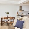 Отель Sleek and Spacious Flat в Мельбурне