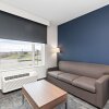 Отель Holiday Inn Express Kansas City North – Parkville, an IHG Hotel, фото 49