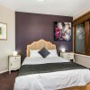 Отель Lennox Holiday Apartments, фото 3